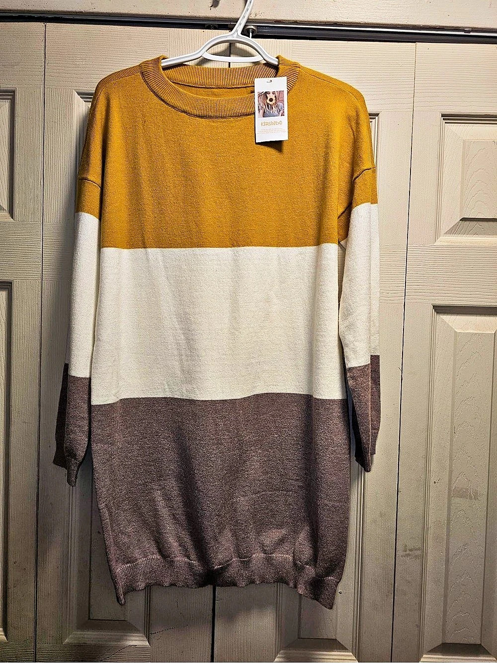 Color Block Crew Neck Sweater NWT